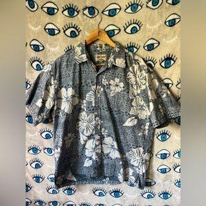Hawaiian button down shirt!